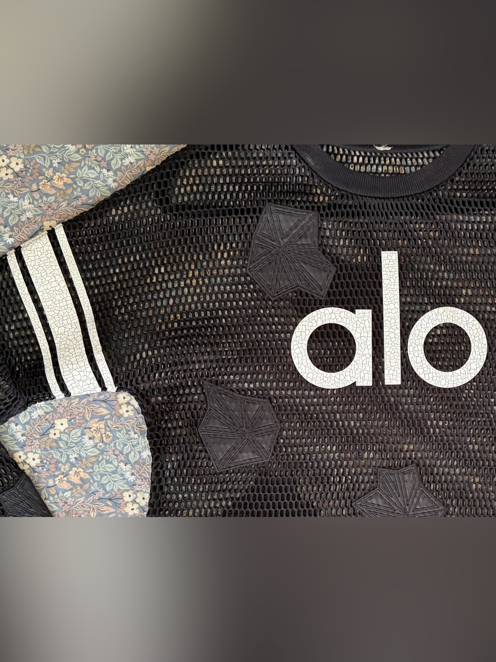 Alo Yoga Crackle Jersey in Black - Picture 5 of 5